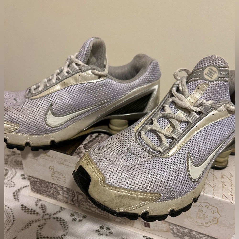 Nike Shox size 6.5 Make OFFER!
